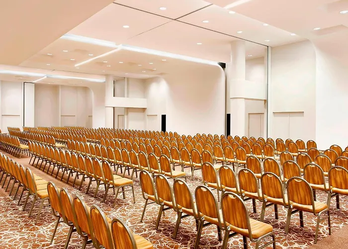 Sheraton Milan Malpensa Airport Hotel & Conference Centre